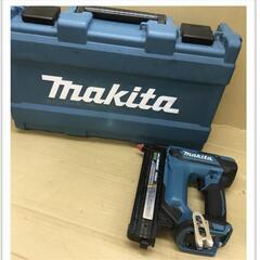 中古/ マキタ充電式面木釘打機