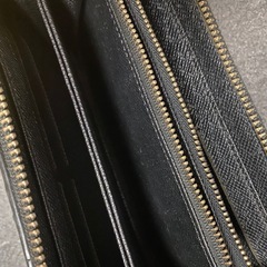 (お値下げ)レザー ウォレットワニ柄 長財布  牛革 クロコ ブラックの画像