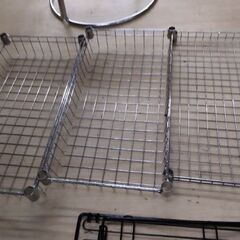 ジャンク　メタルラック　パーツ欠品　棚　の画像