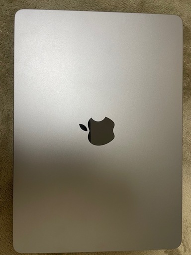 Apple MacBook 2025　本体 M3 スペースグレー　2025