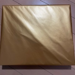 GODIVAクッキー52枚入り未開封包装紙のままの画像