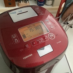 東芝　炊飯器