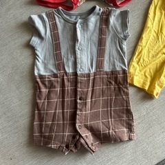 半袖ロンパースセットの画像