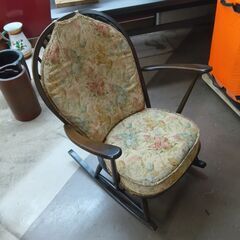 ERCOL アーコール ロッキングチェア 英国製 花柄クッション...