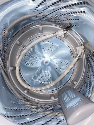 送料・設置込み可　洗濯機　5.5kg Hisense 2021年【分解クリーニング済み】