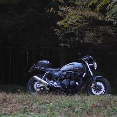 xjr400rカフェレーサー 仕様車検は再来年4月   