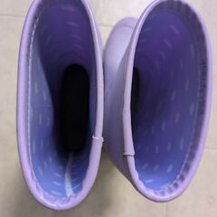 22センチ　紫　長靴の画像