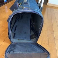 ペットキャリーの画像