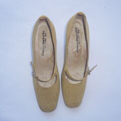 パンプス／23.5㎝EEの画像