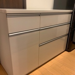 食器棚　ホワイト　キャビネット　収納家具