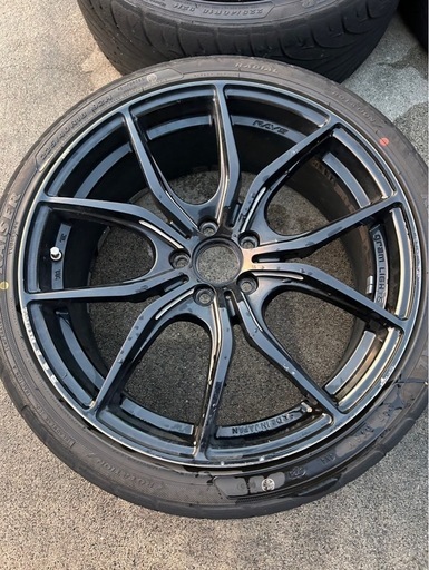 RAYS57グロムライツFXX18インチ