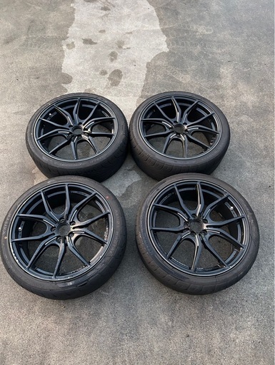 RAYS57グロムライツFXX18インチ