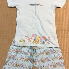 【UNIQLO】すみっコぐらしTシャツ＆リラコセット　150cmの画像