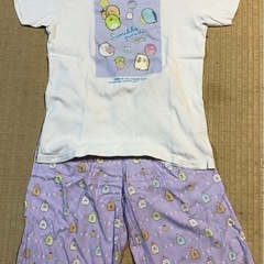 【UNIQLO】すみっコぐらしTシャツ＆リラコセット　150cmの画像
