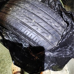 BBSホイール4本　5穴　
215/45R17  ブリヂストン レグノGR-XI 　7〜8部山　50系プリウスに使用の画像