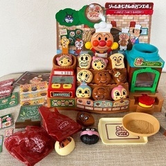 アンパンマンおもちゃ、ぬいぐるみなどまとめ売りの画像