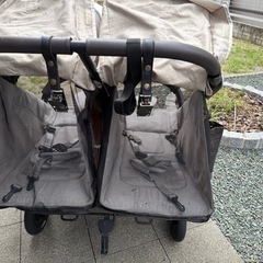 エアバギー　双子ベビーカーの画像