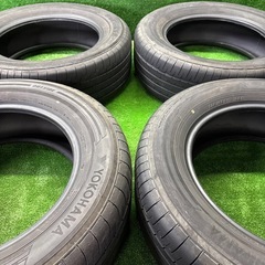 225/65R17 21年製　4本 ヨコハマ　ブルーアースXT ...