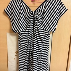バックリボンTシャツ🎀M sizeの画像