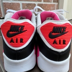 プロフィール必須🩷NIKE AIR MAX90スニーカー🩷の画像