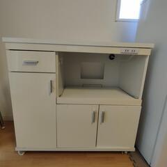 カップボード　キッチンボード　食器棚　ホワイト