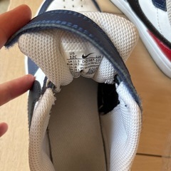 NIKEスニーカー　18cmの画像