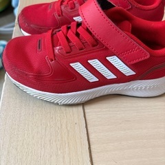 adidasスニーカー　17cmの画像