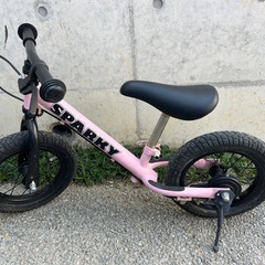 ブレーキ付き　キッズ用キックバイク　ストライダー