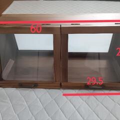 木製カウンター上収納ラック
