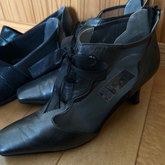 【まとめ割】パンプス　サンダル　ブーツ　黒　4足の画像