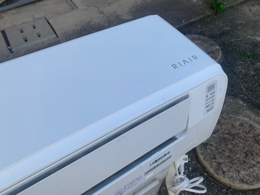 福岡市内取付料金込み　2021年　ルームエアコン　ヤマダ電機オリジナル　リエア　8-10畳　