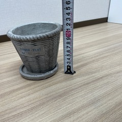 網かご風プランターの画像