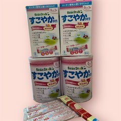 すこやか800g×2缶　/ すこやか13g×33本　+その他5本