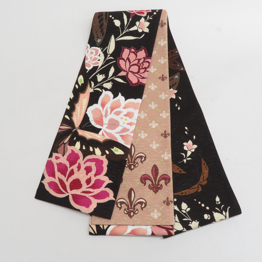 半幅帯 正絹 リバーシブル 黒ｘライトブラウンｘピンク 花模様ｘフルール・ド・リス模様 浴衣帯 小袋帯 半巾帯 仕立て上がり 長さ420cm 【キモノオフ野々市若松店】