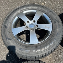 ジープコマンダーJeep 純正 ホイール スタッドレス 4本 グッドイヤー付き 245/65R17の画像
