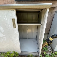 f●■イナバ物置・幅176×奥行77×高さ130cm・鍵なし【引渡し場所:東京都稲城市】の画像
