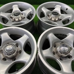 BS ブリヂストン　BERG 15×8J オフセット10 ハブ1...