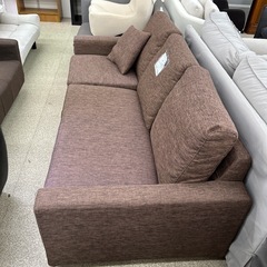 リユースのサカイ東金店 NITORI ３人掛けソファーオットマン付き ※色焼けあり TJ12829の画像