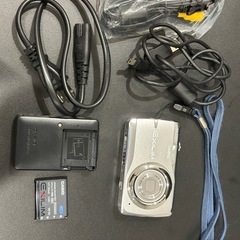 お値下げしました❣️デジタルカメラ　CASIO 動作確認済❣️の画像