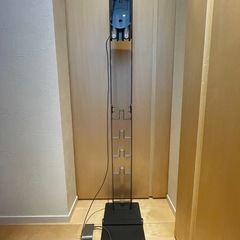 dysonv6fluffy一式（自立式スタンドあり）の画像