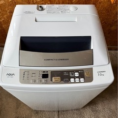 F1004 AQUA ７ｋｇ　2013年　縦型洗濯機　2013年　フィルター穴あり　 