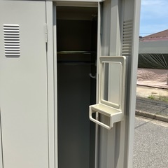 🉐【NAIKI/ナイキ】4人用ロッカー　四人用　事務用品　更衣ロッカー【鍵付き】【横90奥51.5高179】の画像