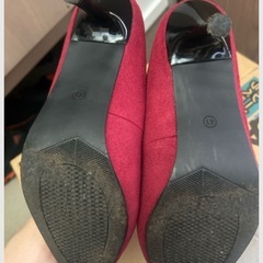 赤パンプス　25.5㎝の画像