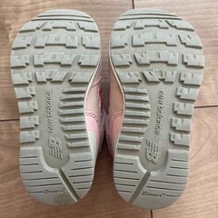 ニューバランス　14.5cm ピンクの画像