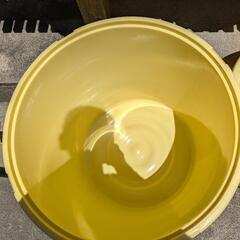 漬物容器大中小３つ
