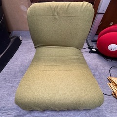 座椅子お譲りします（回転式・使用感あり） 