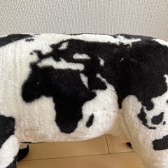 アニマルスツール 座れる牛のぬいぐるみ・置物の画像