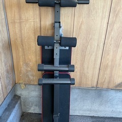 トレーニングマシーン