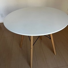 イームズ風テーブル　椅子も出品中