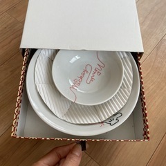 Disneyお皿セットの画像